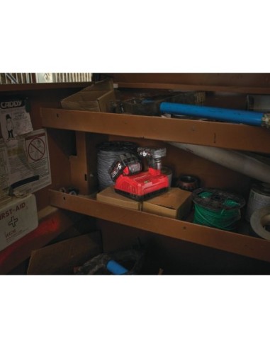 MILWAUKEE 4932451079 Cargador rápido multivoltaje M12 M12-18 FC