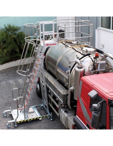 COD95-B | Escalera de acceso a camiones cisterna