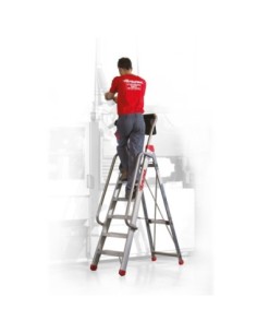 DOMUS | Escalera profesional con peldaños cómodos 2