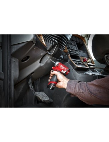 MILWAUKEE 4933464611 Llave de impacto subcompacta M12 FIW14