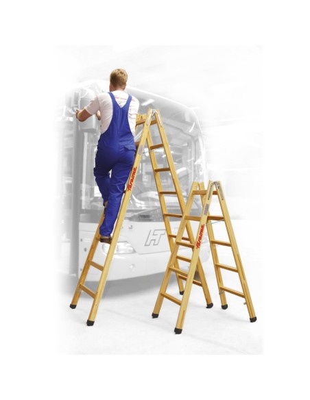 LDB | Escalera doble subida de madera barnizada