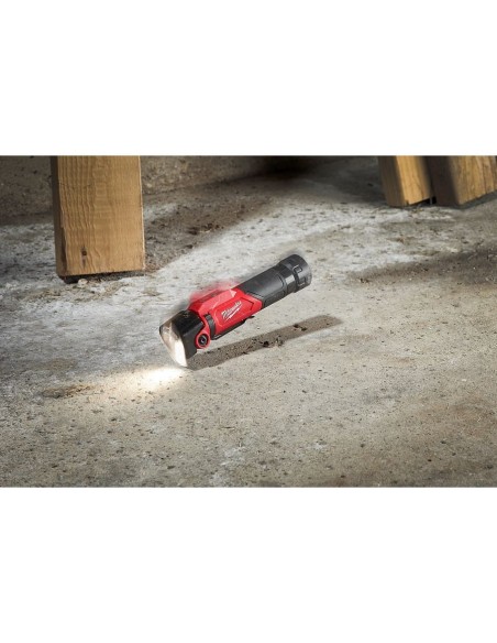 MILWAUKEE 4933464822 Luz de trabajo de cabezal giratorio recargable USB - L4 PWL