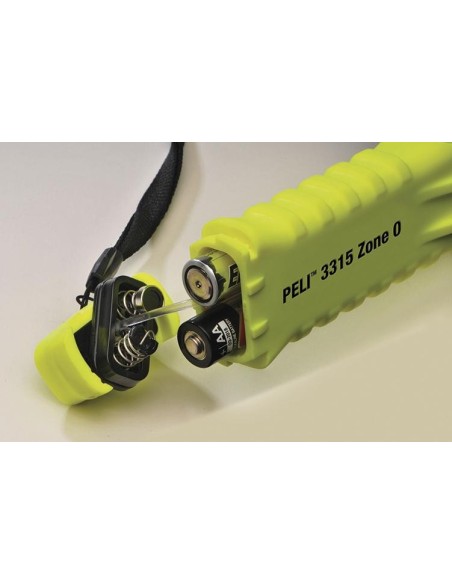Linterna de bolsillo 3315antichispas Zone 0 Peli