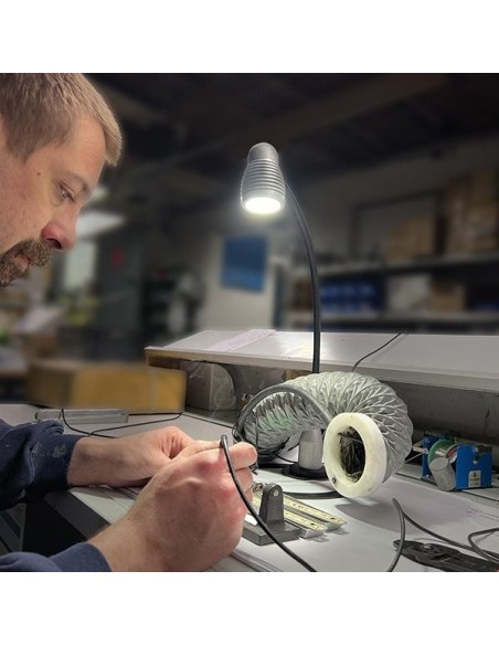 Lámpara de trabajo LED Flexi 90grados 450 lumen Bauer   Böcker