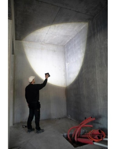 Lámpara trabajo batería NOVA 2 CONNECT 200-2000lumen sin bat. SCANGRIP