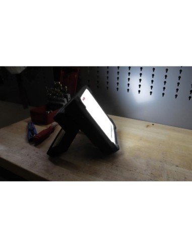Foco de obra con batería VEGA 2 CONNECT 1000-2000lumen sin bat. SCANGRIP
