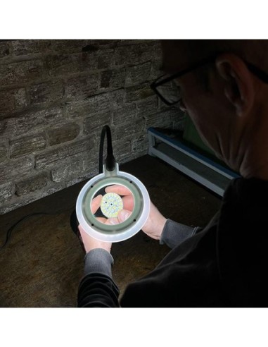 Lupa con luz LED Slim