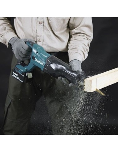 Makita DJR186Z Sierra de Sable 18V