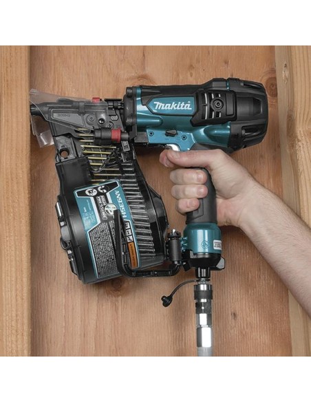 Makita AN935H Clavadora Alta Presión 90mm
