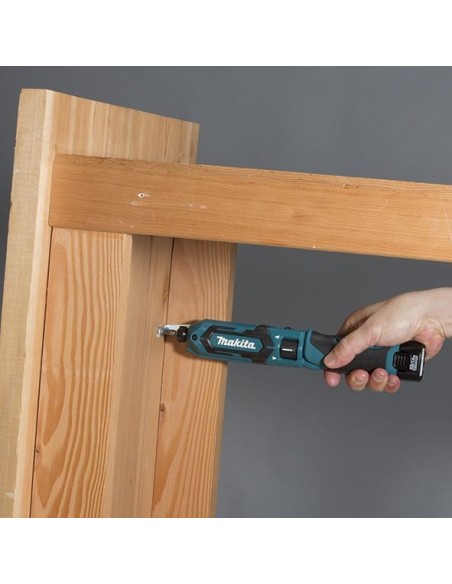 Makita TD022DSE Atornillador recto de impacto 7.2V