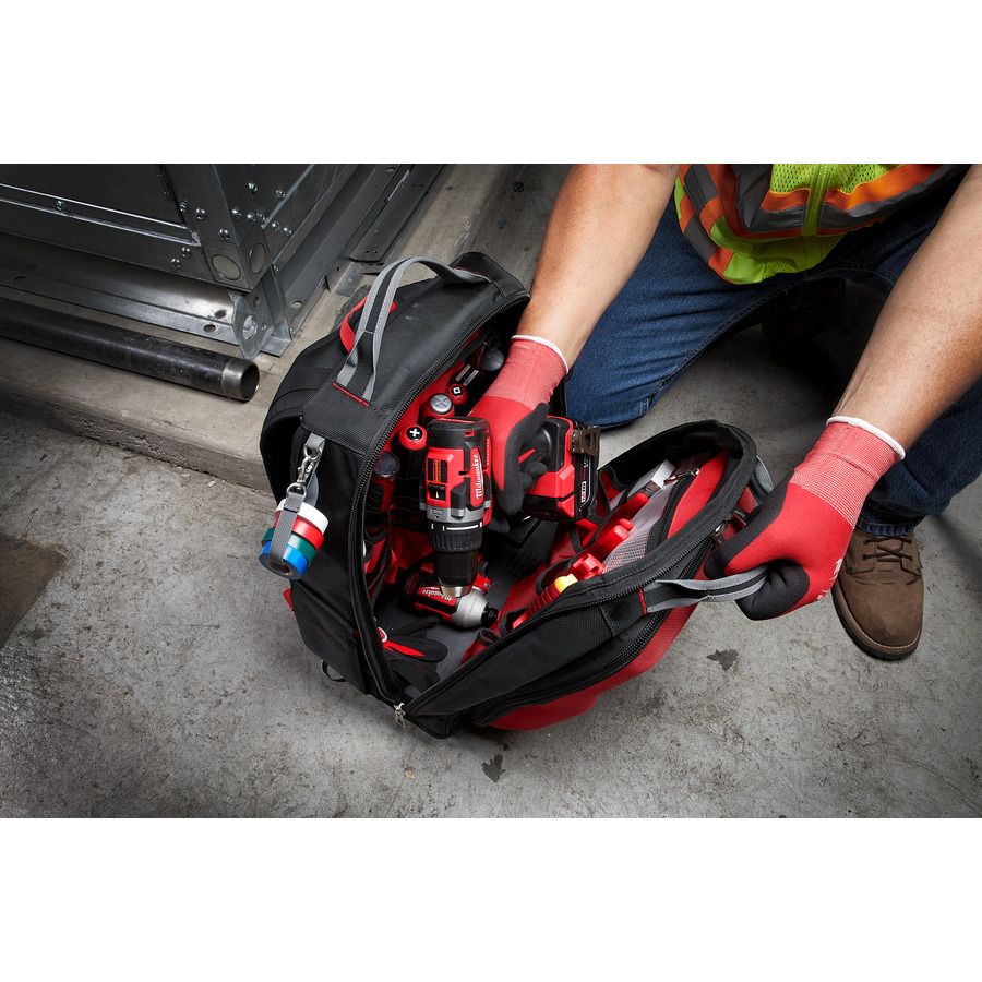 MILWAUKEE 4932471131 Mochila PACKOUT™ Packout Backpack MIL-4932471131 | 